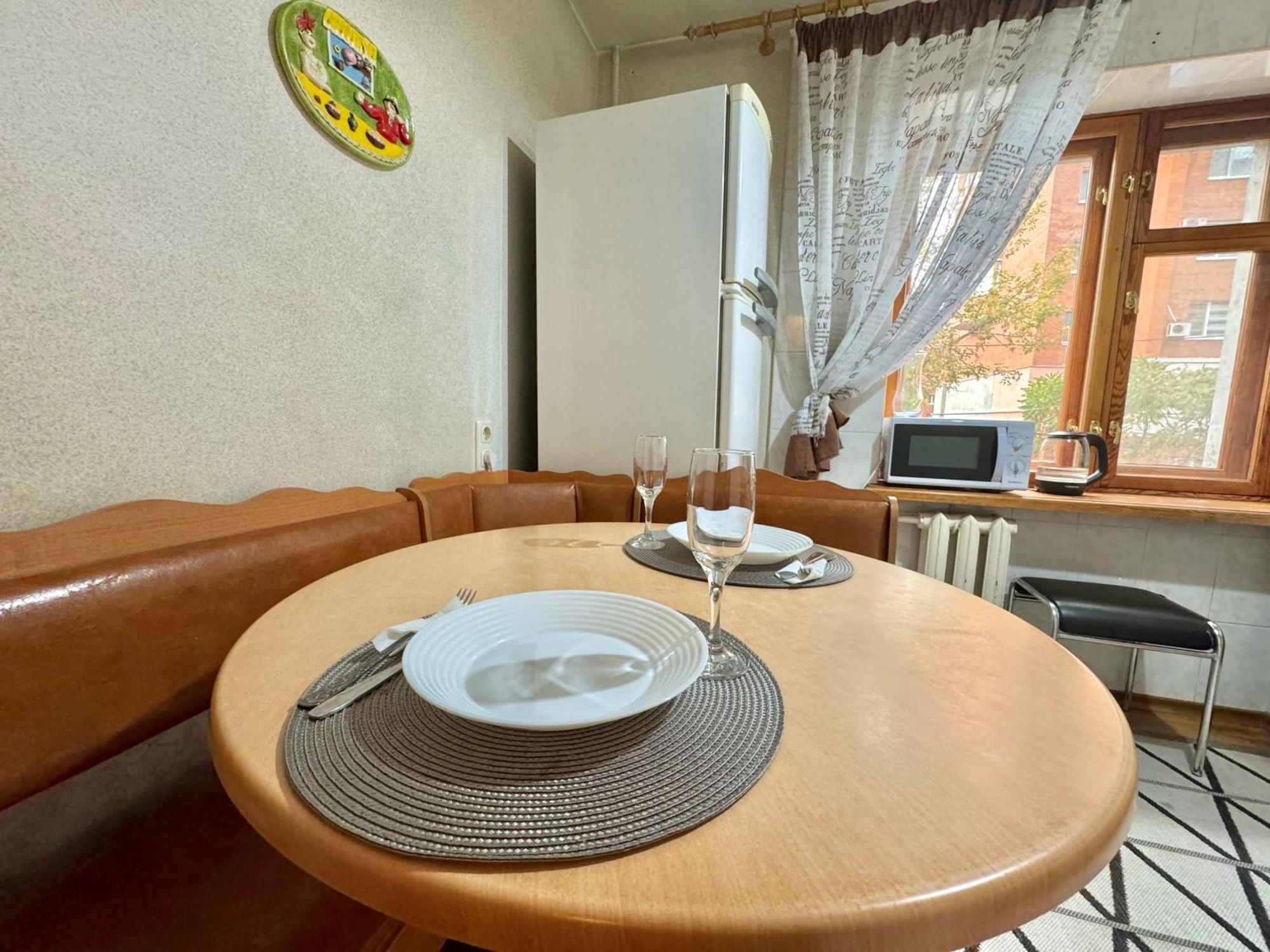 Apartpoltava Затишна 3-Кімнатна Квартира В Центрі Міста, Каштанова Алея, Звітна Документація, Чек Exteriör bild